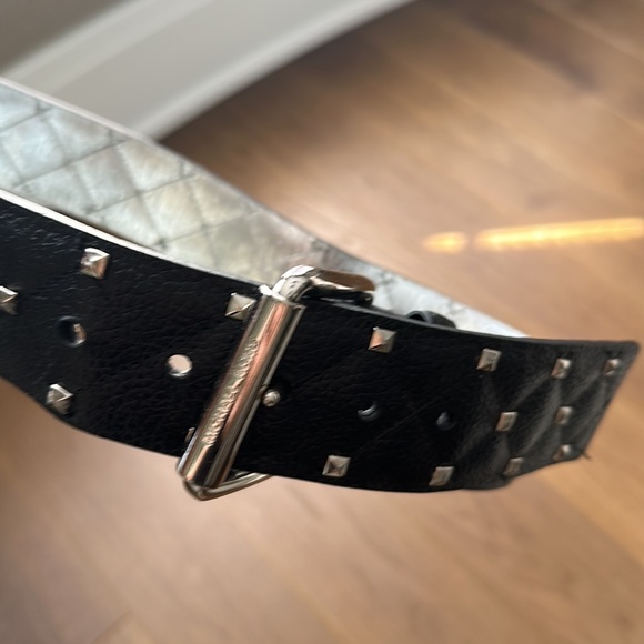 Michael Kors belt - Picture 2 of 2